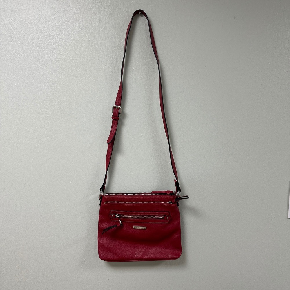 Dana Buchman Red Pebbled Crossbody Bag Triple Zip Organizer Purse Womens‎
